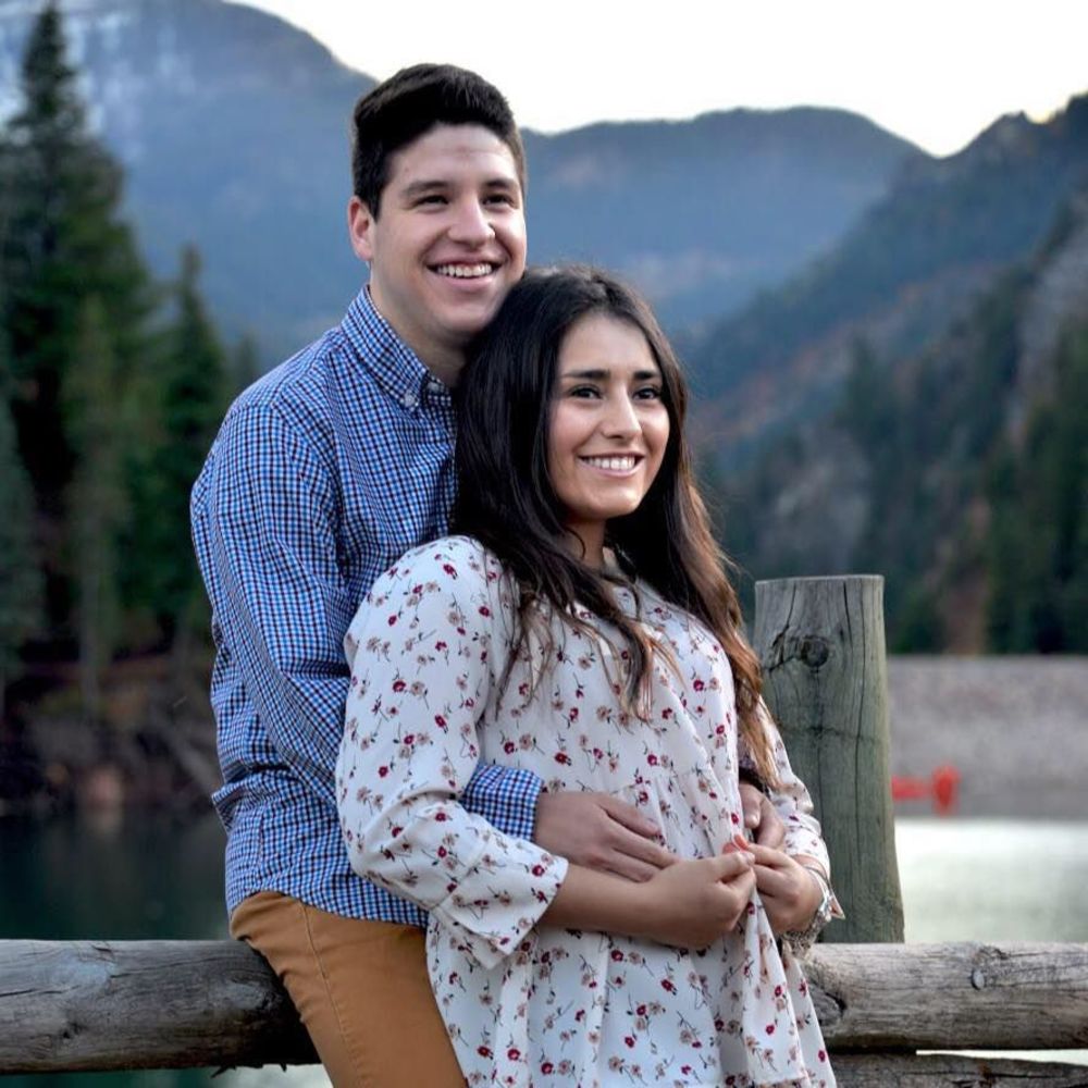 Meet your Posher, Camila